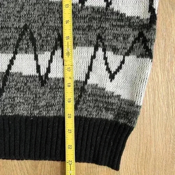 Vintage 80s Uno Camino Rare Men’s M Knit Sweater Black White Mountain - Picture 8 of 9